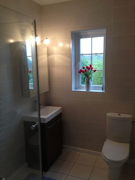 En suite Shower Room - Chinnor